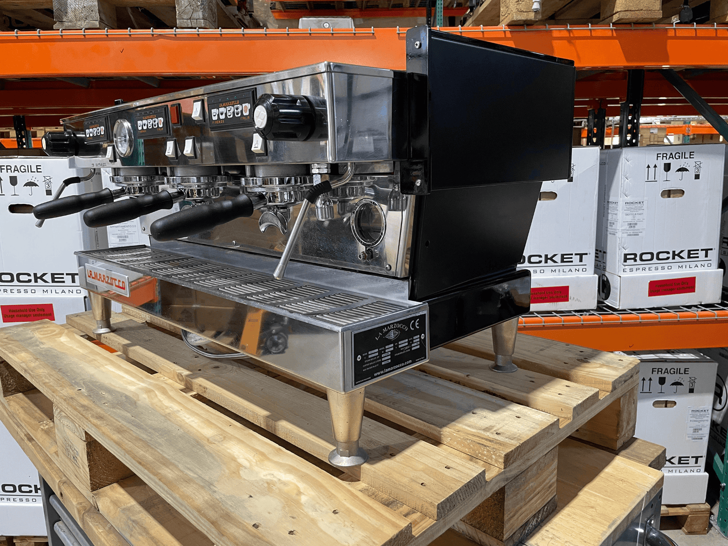 La Marzocco - Linea Classic - 3 Group - Black (Renewed)