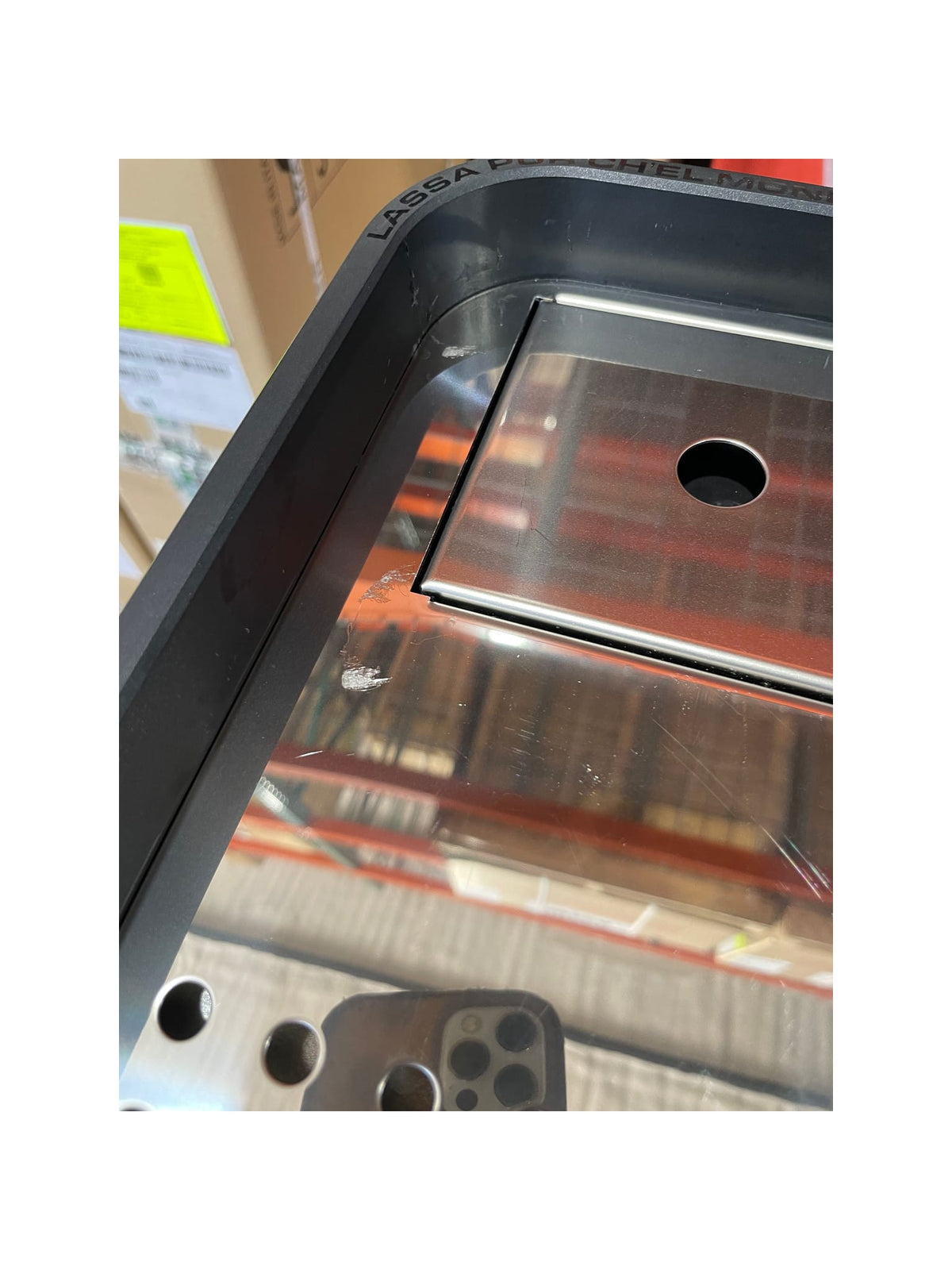 Listing recUd4CyrbJxFjjWd photo 9 — Appartamento TCA - Shiny steel with White Circles Demo