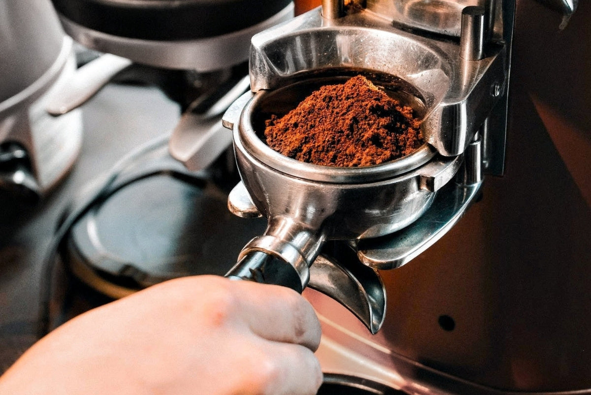 F64 E Dark-T Grinder Review 2026: Performance, Workflow & Real-User Insights