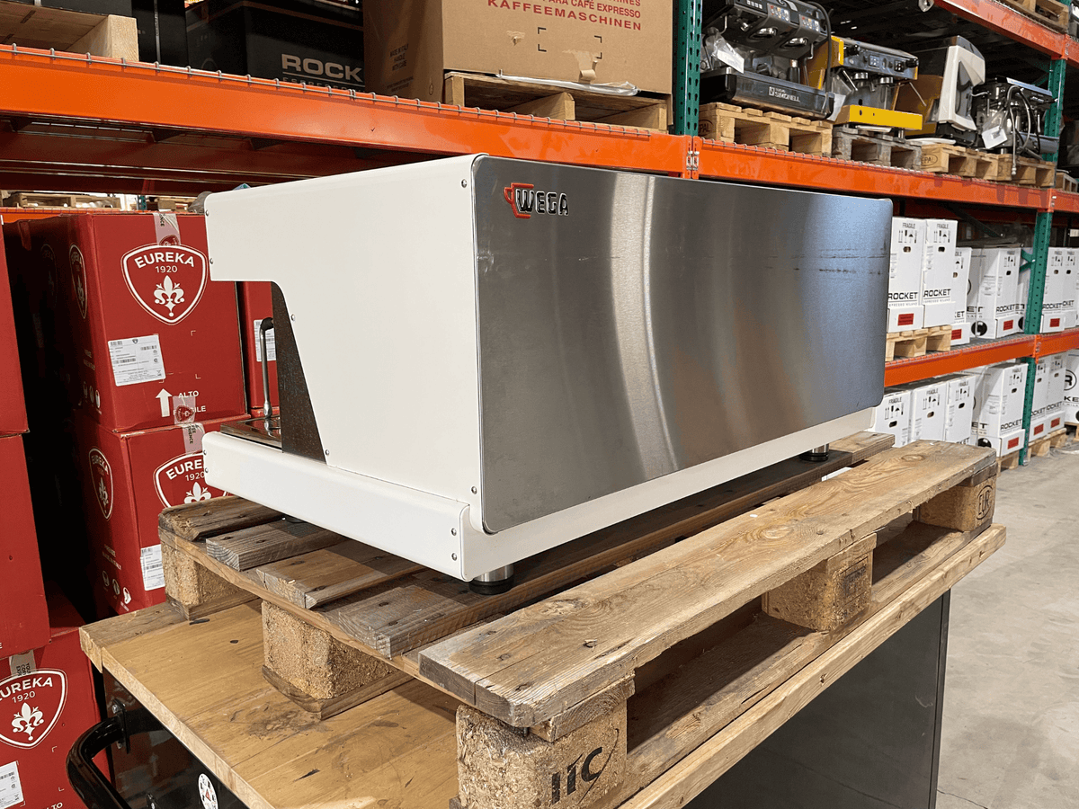 Pegaso 3 Group White