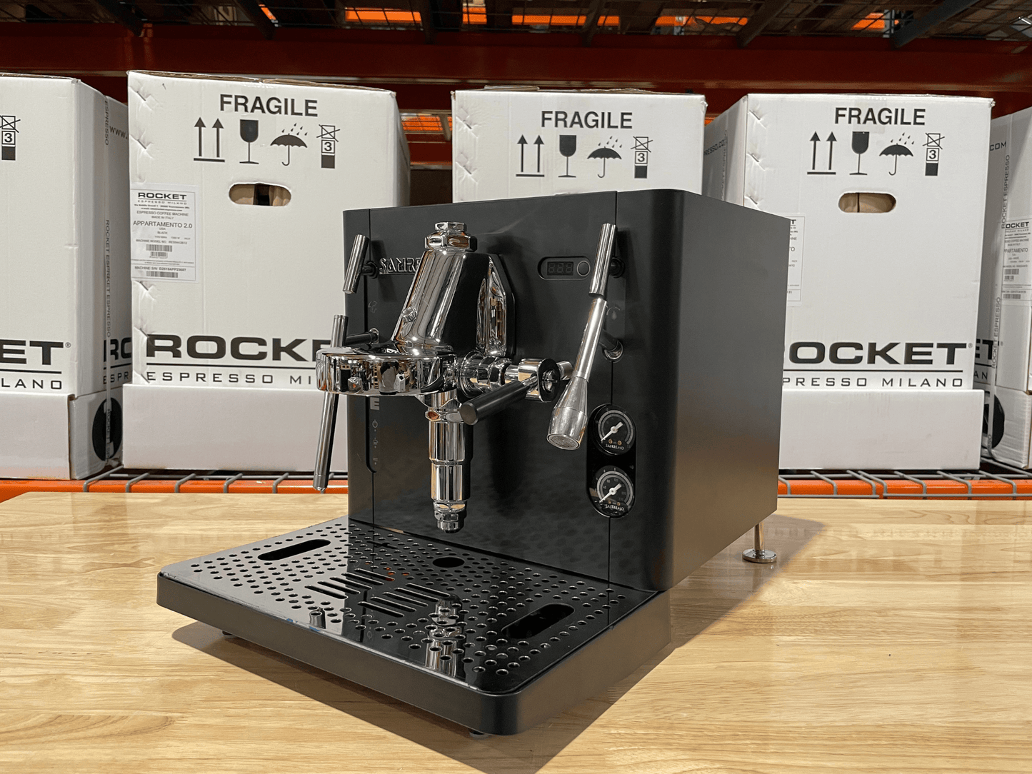 Cube R Onyx Black (Open Box)