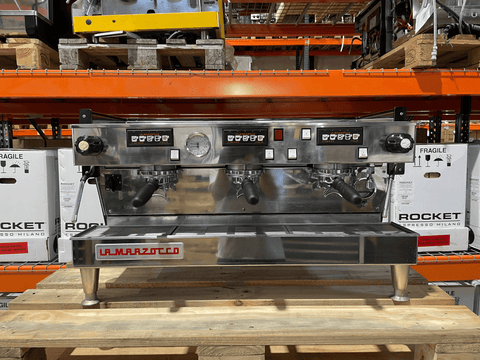 La Marzocco - Linea Classic - 3 Group - Black (Renewed)