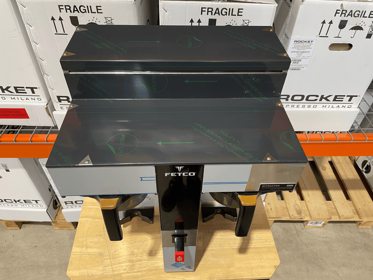 Fetco CBS-2232 1 Gallon Twin-Station Coffee Brewer Open Box
