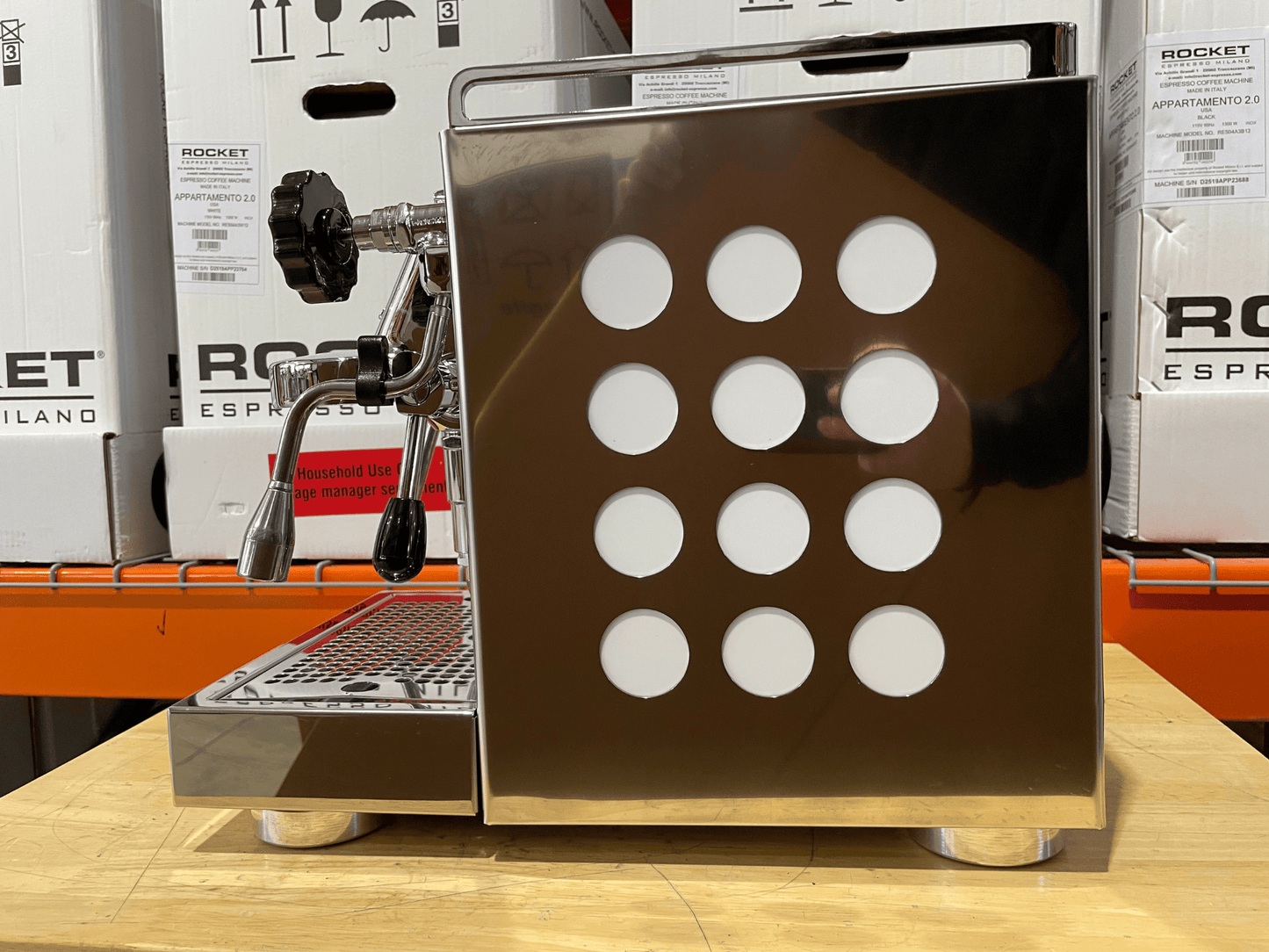 Rocket Appartamento Steel & White (Open Box)