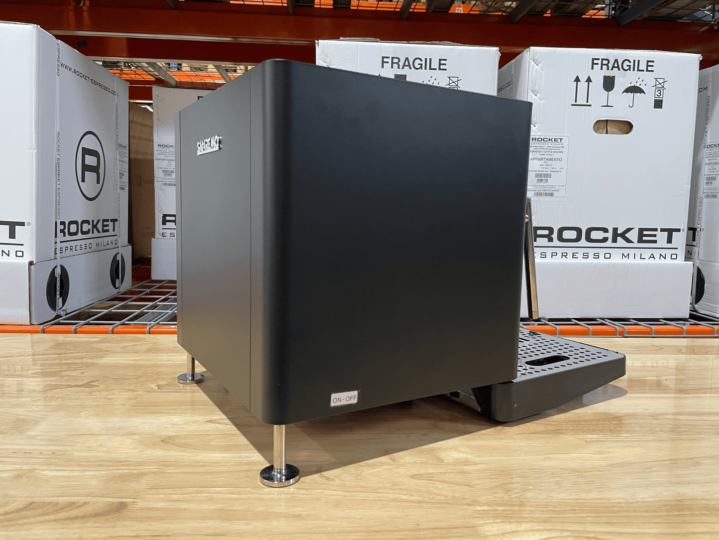 Cube R Onyx Black (Open Box)