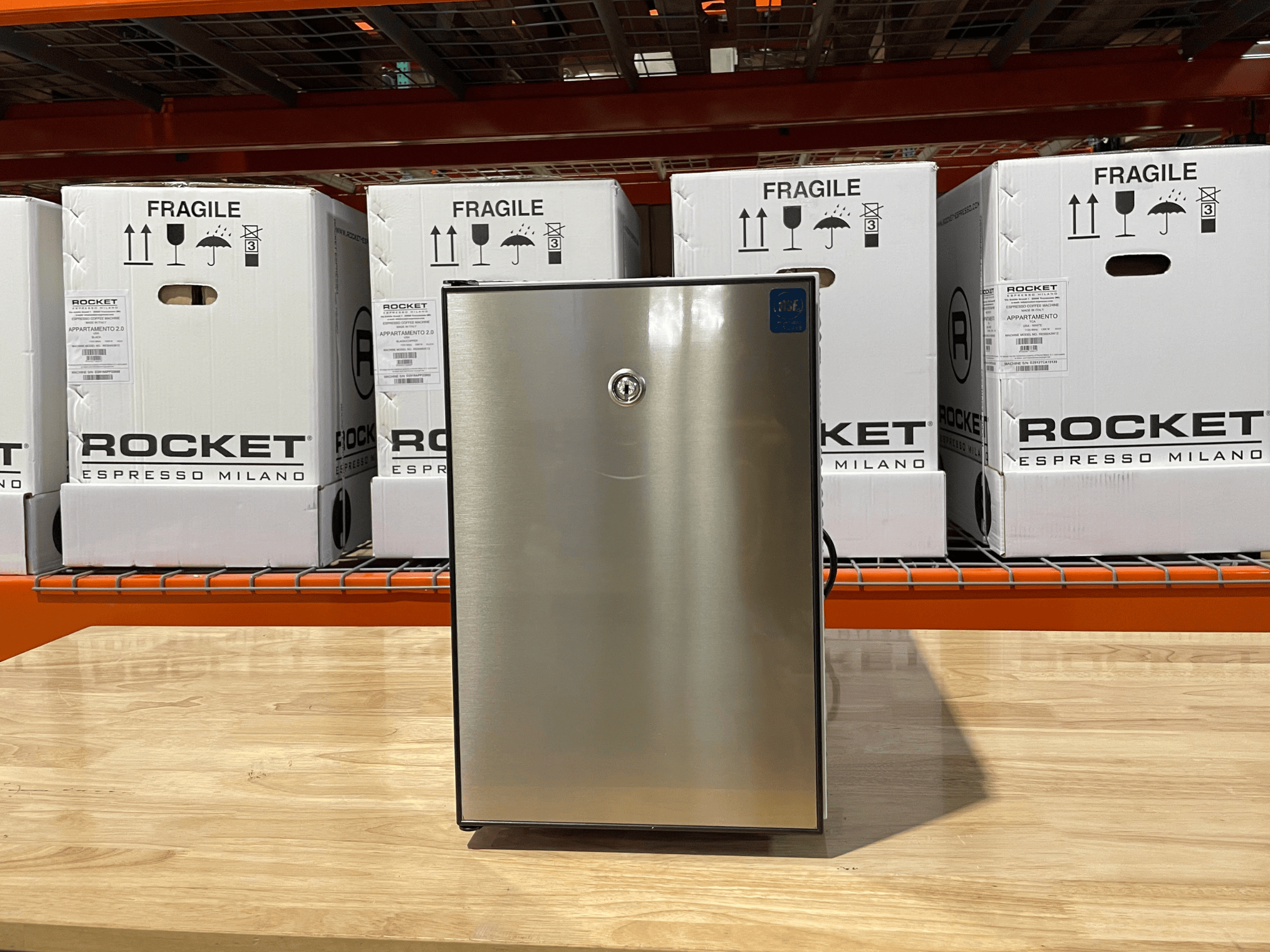 FG10i Milk Fridge (Open Box)