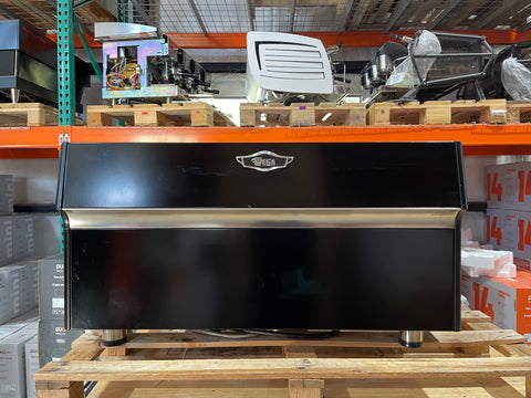 Atlas 3 Group Black