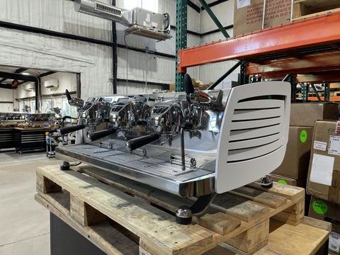 Black Eagle Gravimetric 3 Group White