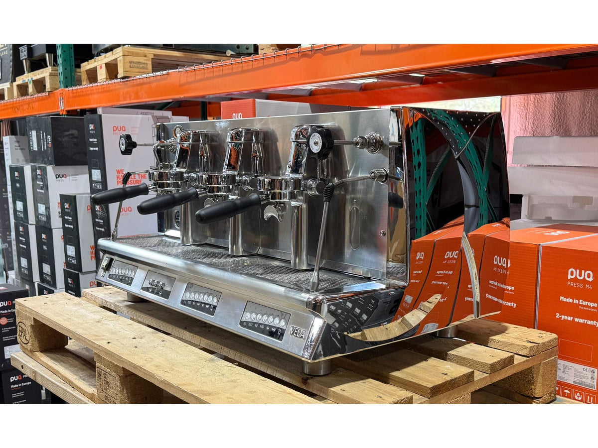 Vela 3 Group Chrome