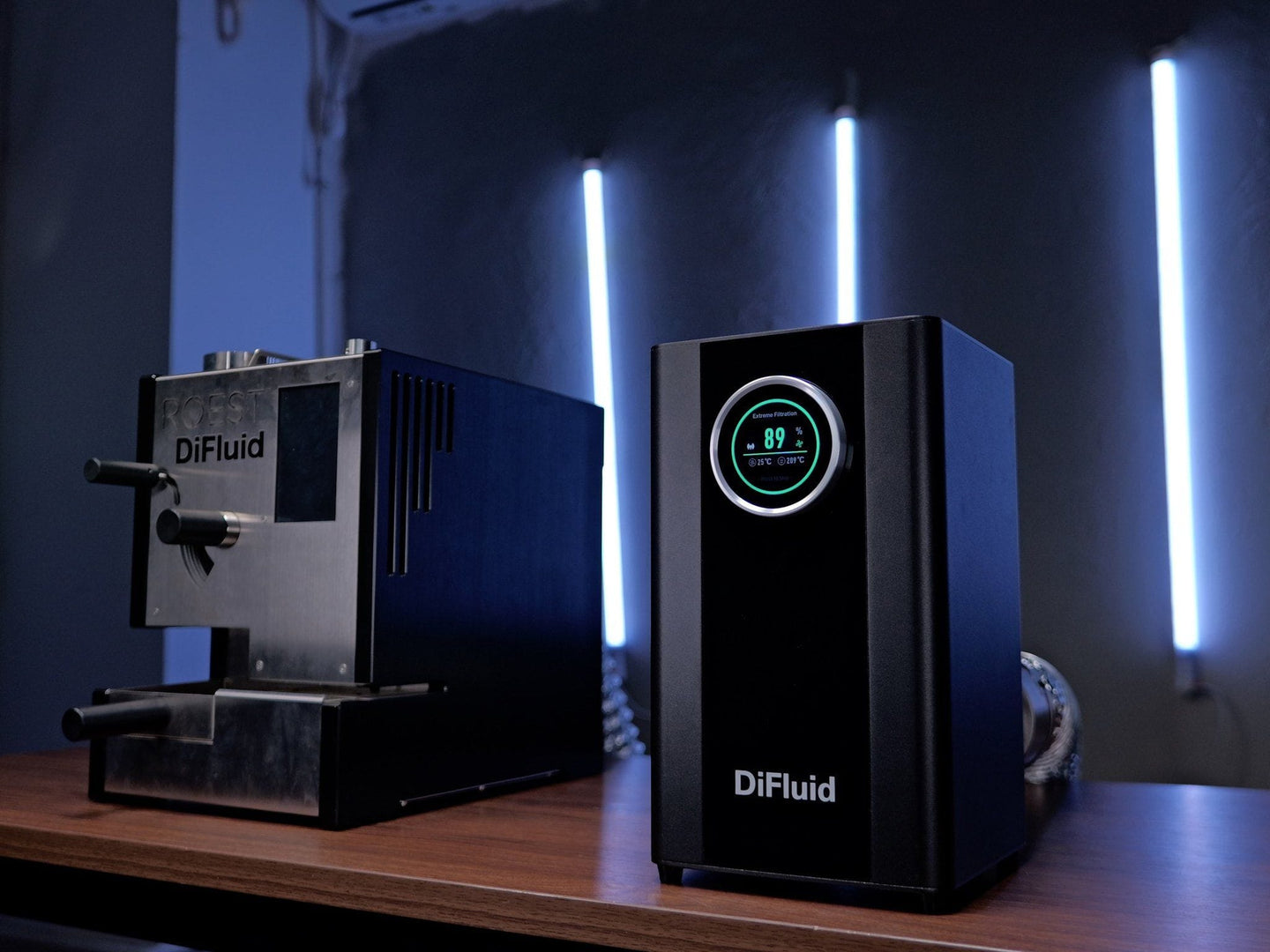 DiFluid AirWave set up next to a sample coffee roaster