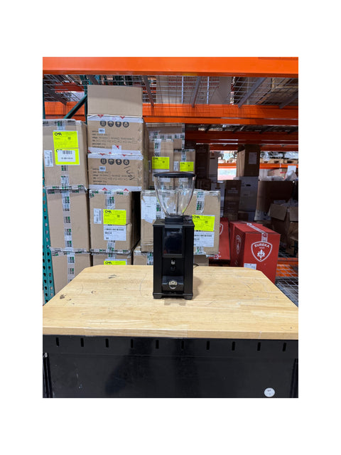 Leo 55 - Black Open Box