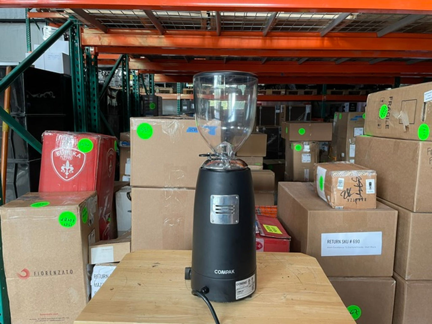 Listing recCiUv9rSVQLtMEF photo 4 — E10 CONIC (Demo) Open Box