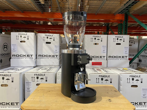 E65W Grind-by-Weight with Sync Espresso Grinder - Matte Black Demo