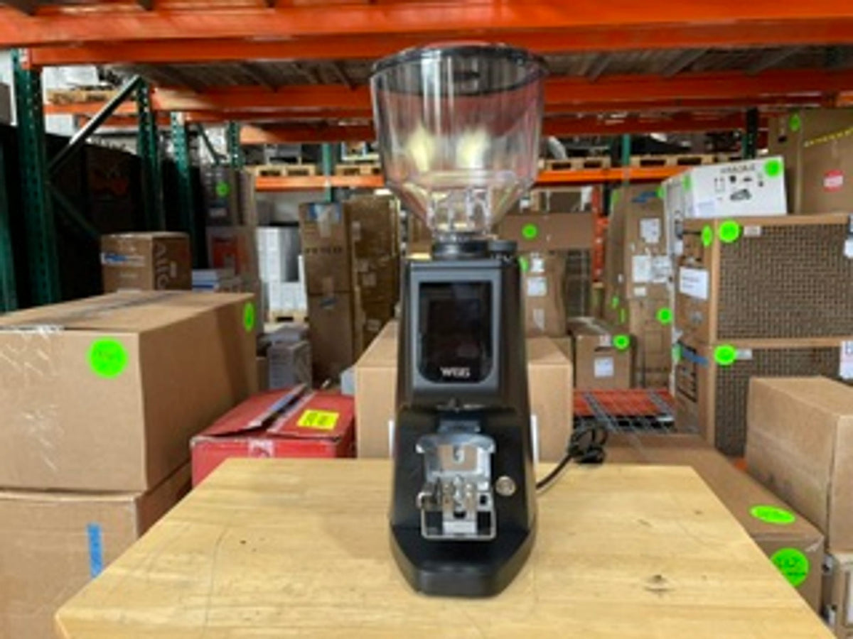 Listing recvBILgXIWxGZmzV photo 3 — Atom W 65 Diamond Inside - Matt Black Tall Hopper Open Box