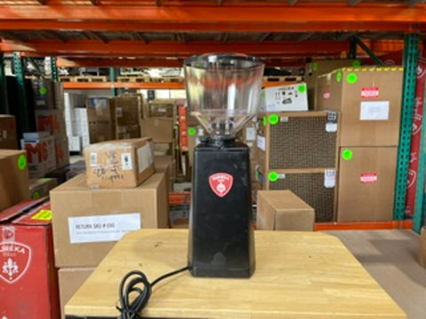 Listing recvBILgXIWxGZmzV photo 1 — Atom W 65 Diamond Inside - Matt Black Tall Hopper Open Box