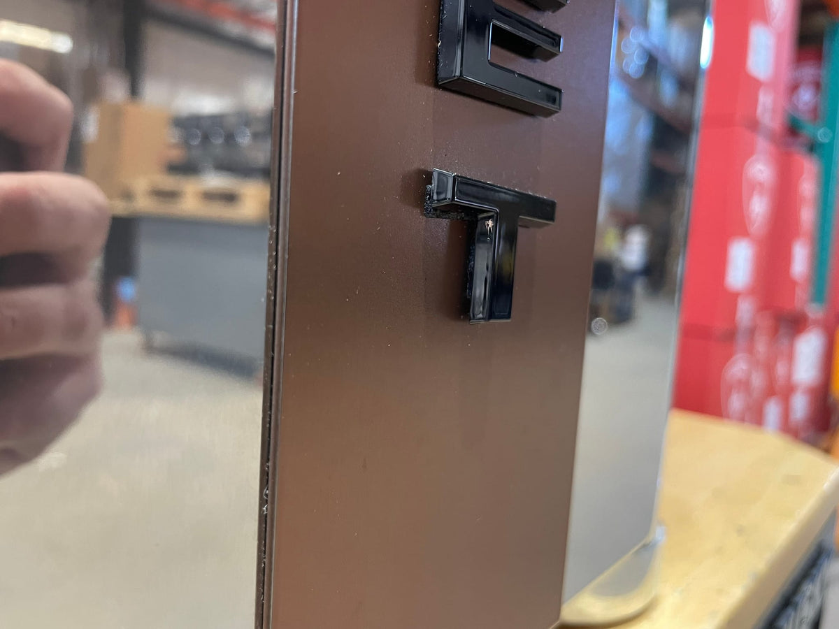 Listing reca4jndm1Hi2laMT photo 7 — Appartamento TCA - Shiny steel with Copper Circles New Open Box