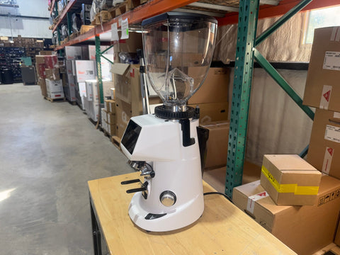Listing reccipT34ODaWWIJi photo 2 — F64 EVO PRO Dark-T - White Open Box