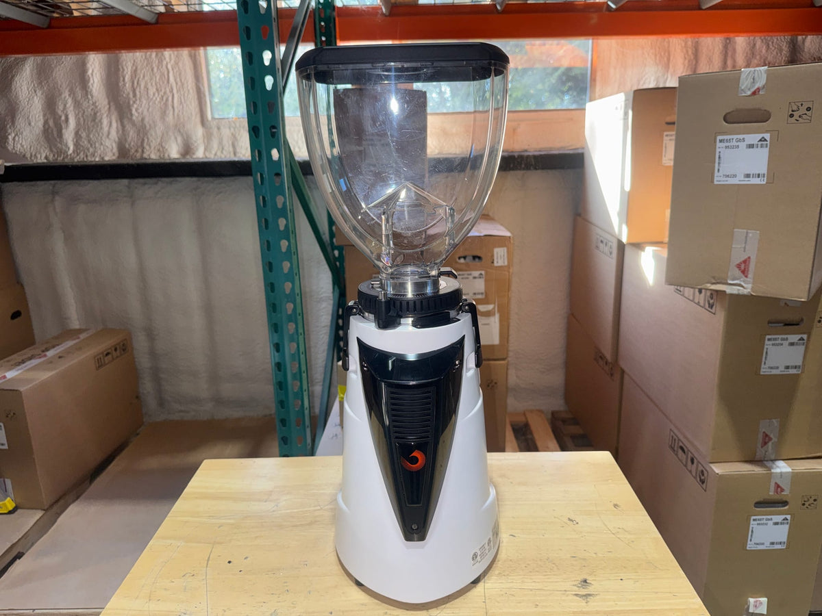 Listing reccipT34ODaWWIJi photo 4 — F64 EVO PRO Dark-T - White Open Box