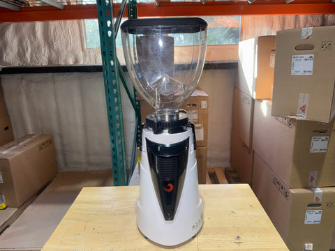 Listing reccipT34ODaWWIJi photo 4 — F64 EVO PRO Dark-T - White Open Box