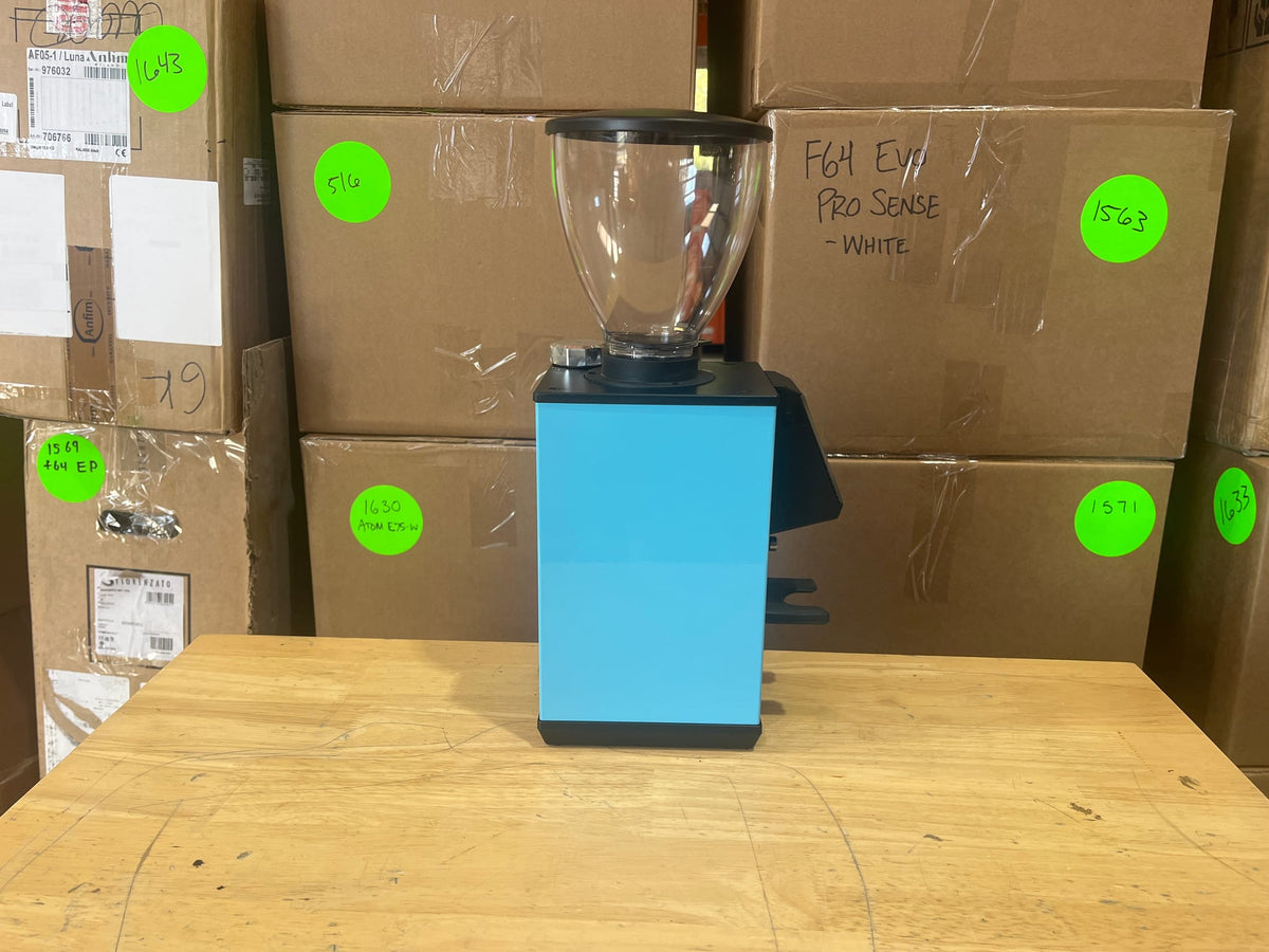 Listing recTkINIpjFmViWcP photo 4 — Leo 55 - Azure Lake New Open Box